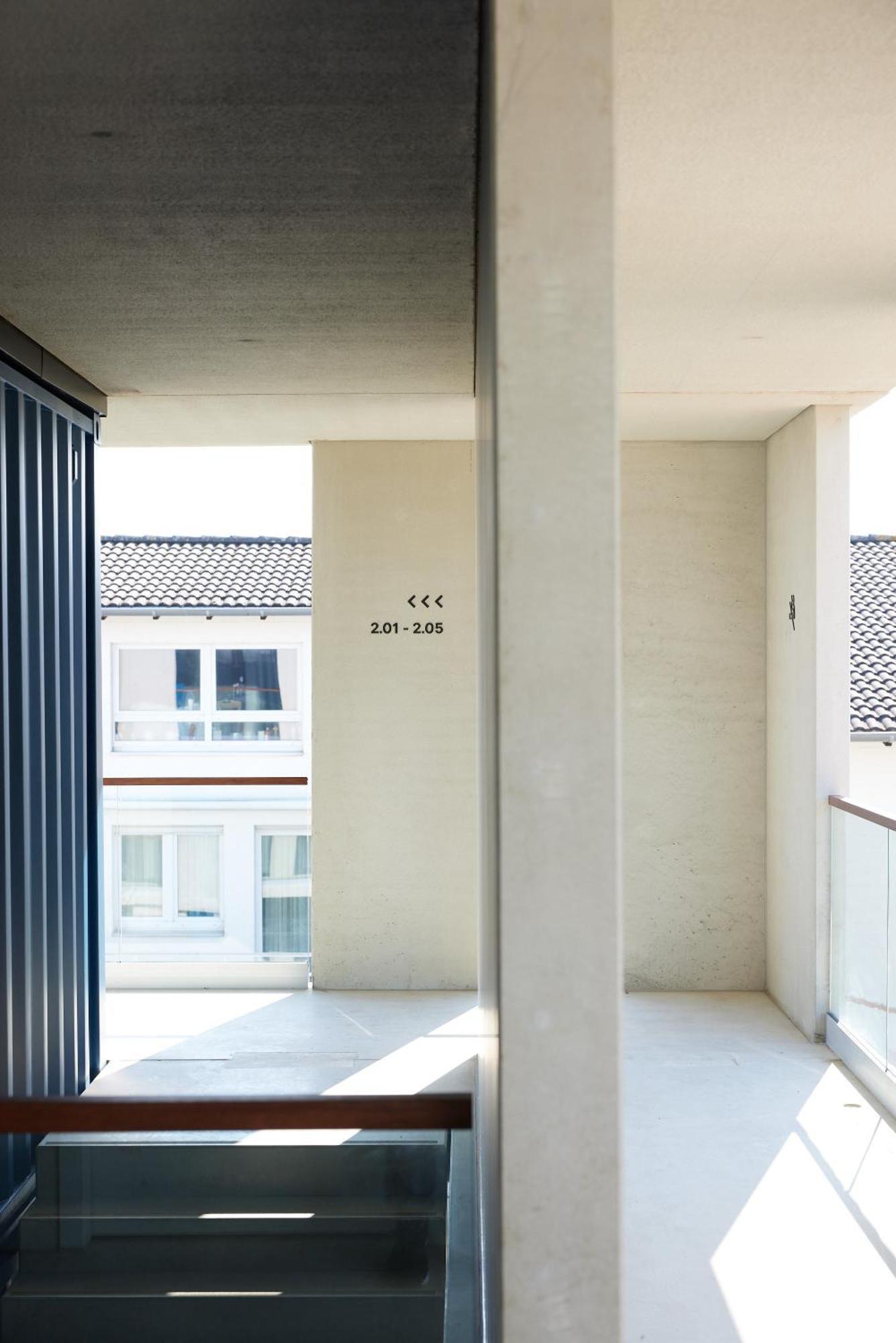 Tin Inn - Heinsberg - Das Hotel Aus Hochwertig Ausgebauten Ueberseecontainern المظهر الخارجي الصورة